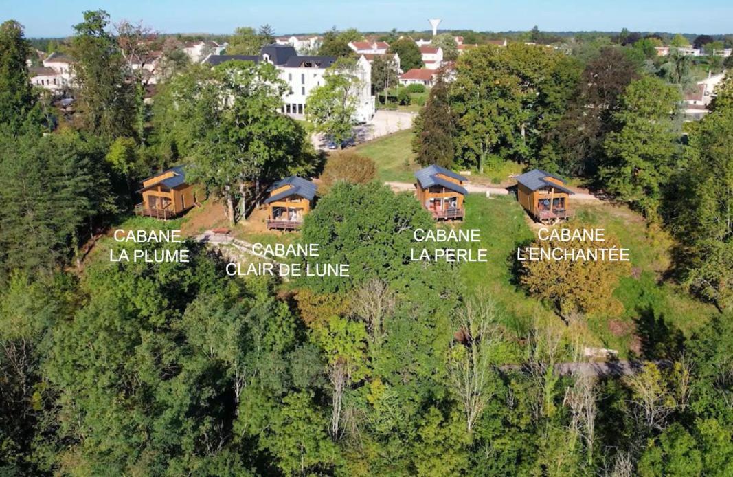 Cabanes Du Domaine Des Fees Dole Buitenkant foto
